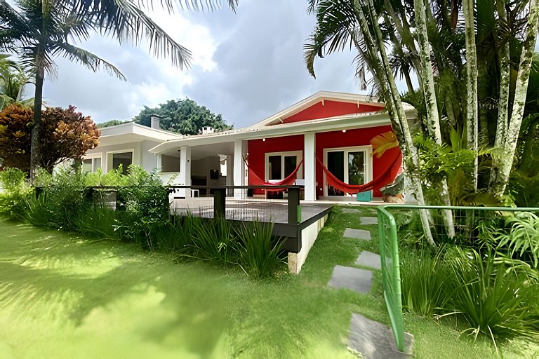 Saíra: Casa Vermelha