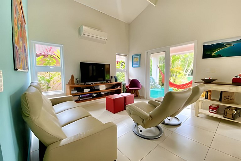 Saíra: Casa Vermelha