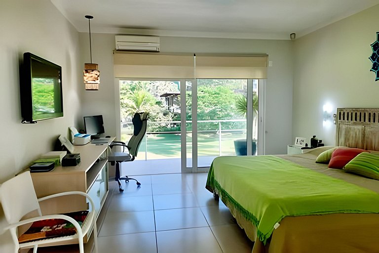 Saíra: Casa Paraguaçu