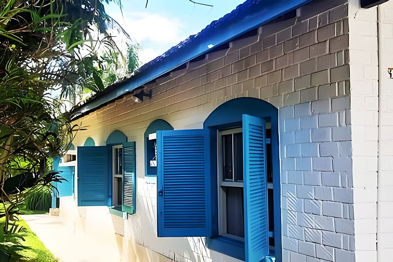 Saíra: Casa Azul Guaecá