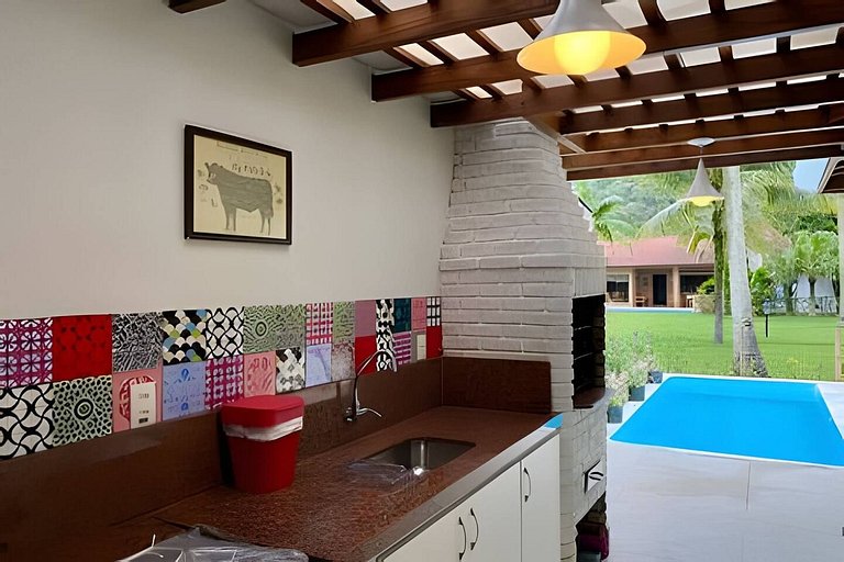 Saíra: Casa Bartira.
