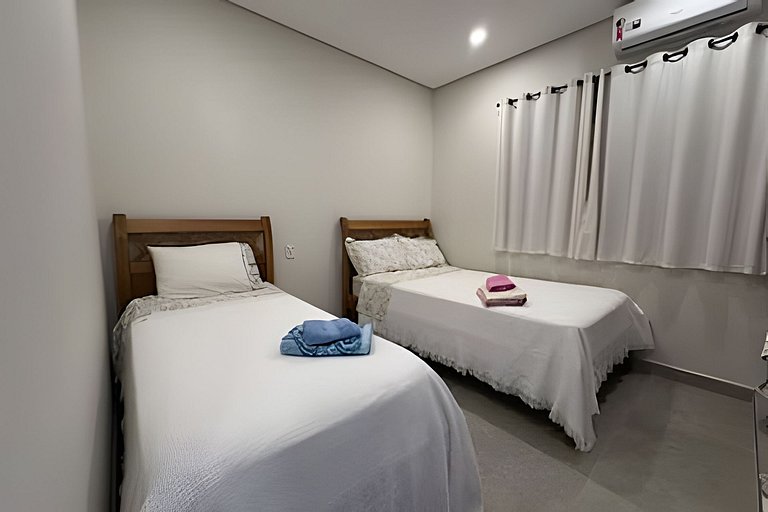 Saíra: Casa Rosa
