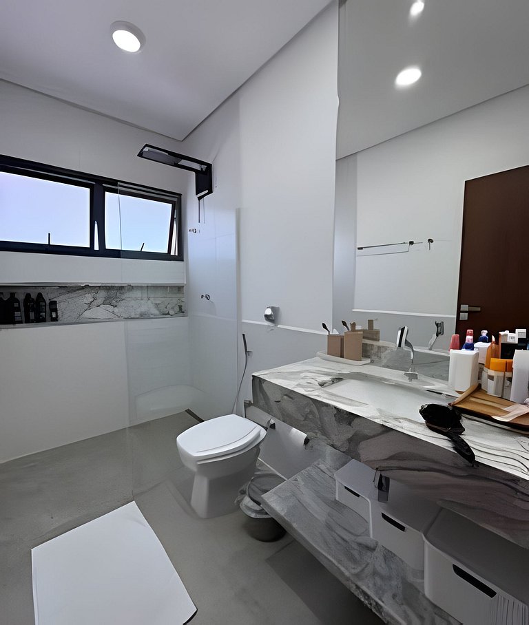 Saíra: Casa Rosa