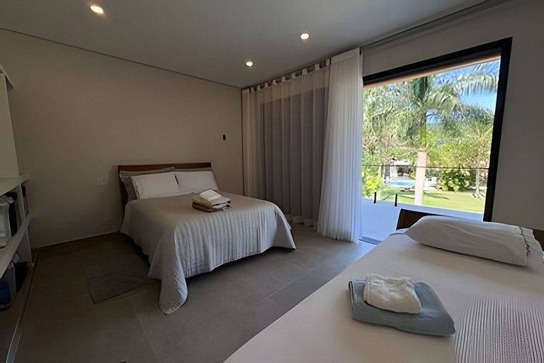 Saíra: Casa Rosa