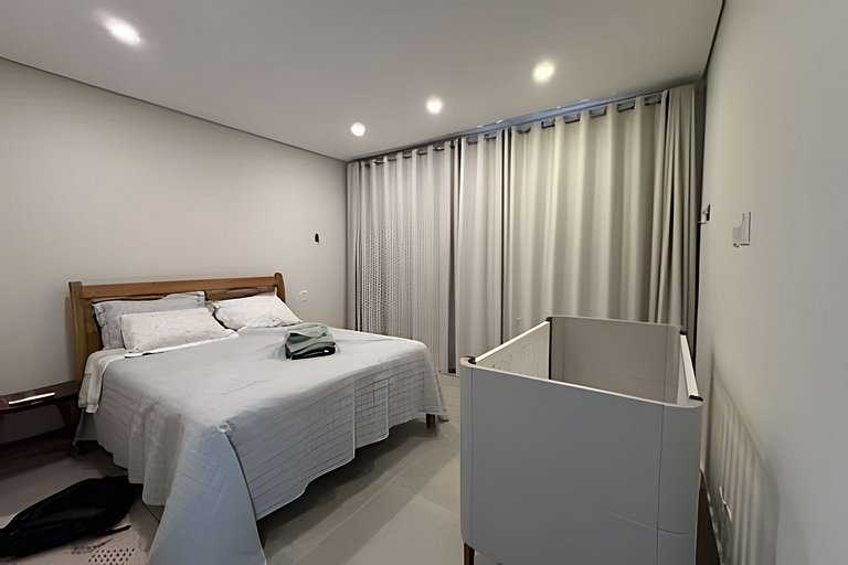 Saíra: Casa Rosa
