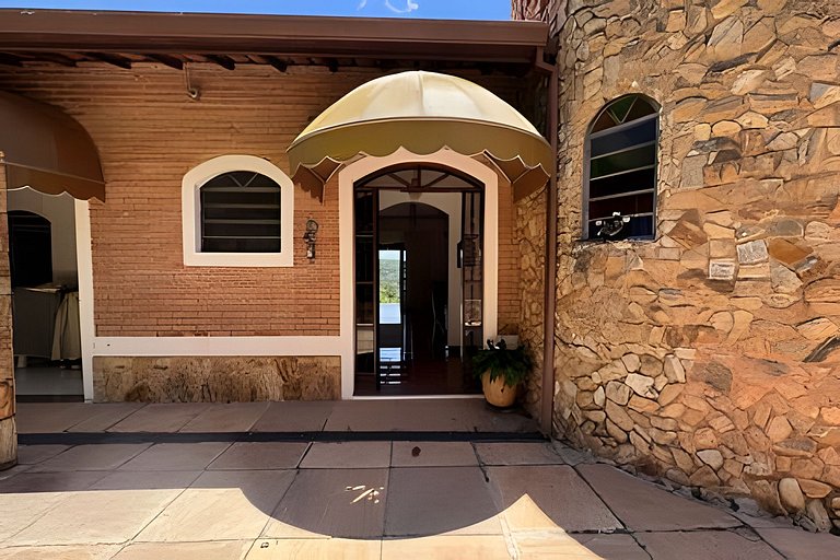 Saíra: Casa do Tobogã