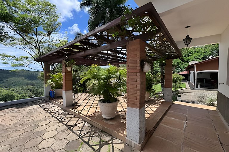 Saíra: Casa do Tobogã