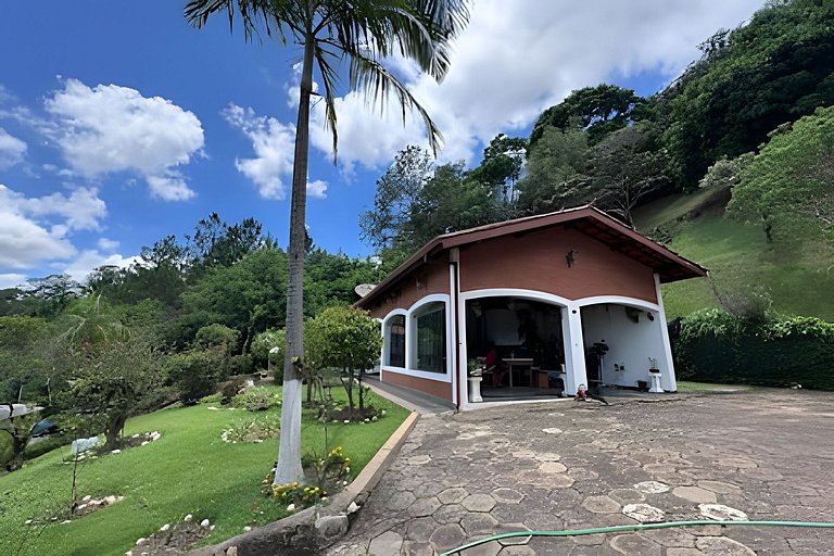 Saíra: Casa do Tobogã