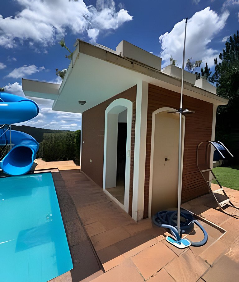 Saíra: Casa do Tobogã