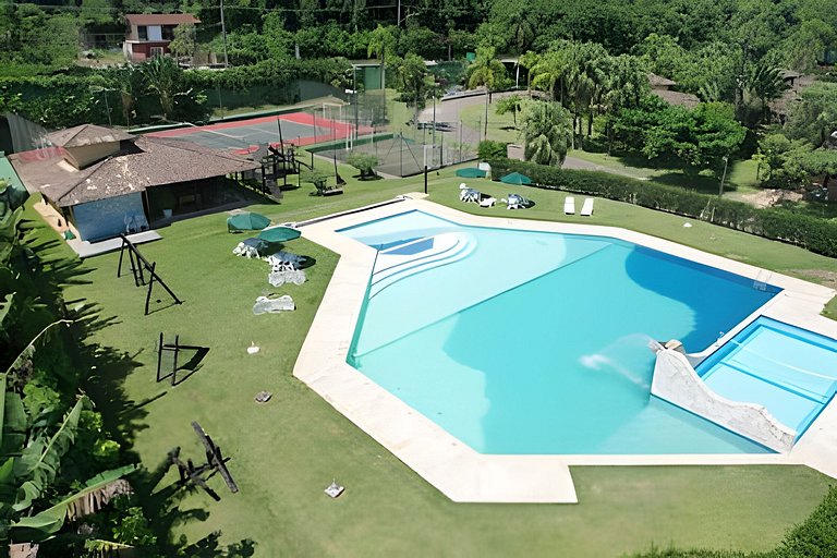 Saíra: Recanto em Camburizinho