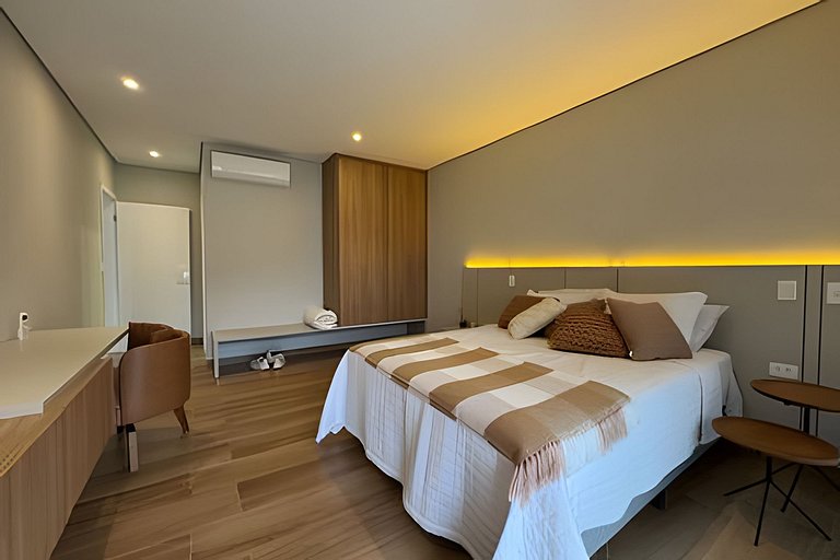 Saíra: Casa Cardoso