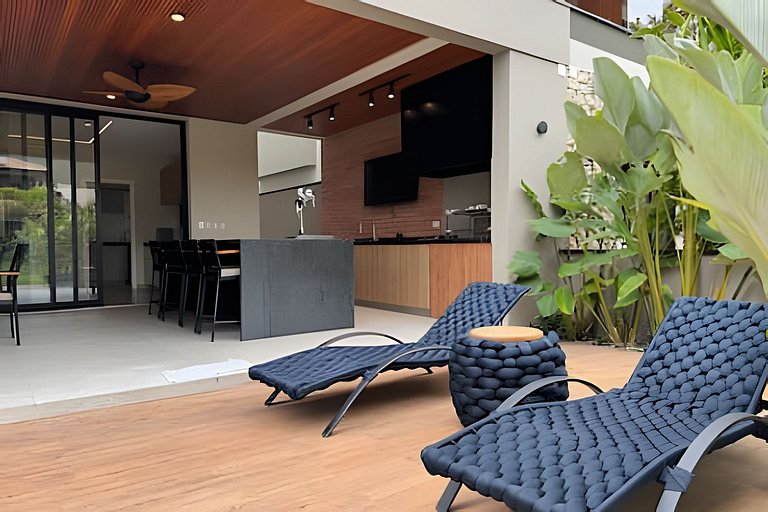 Saíra: Casa Cardoso