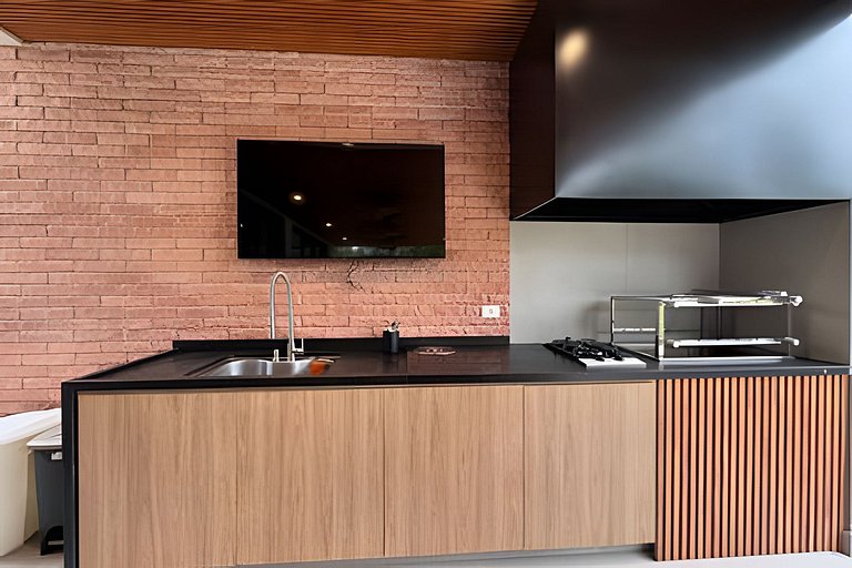 Saíra: Casa Cardoso